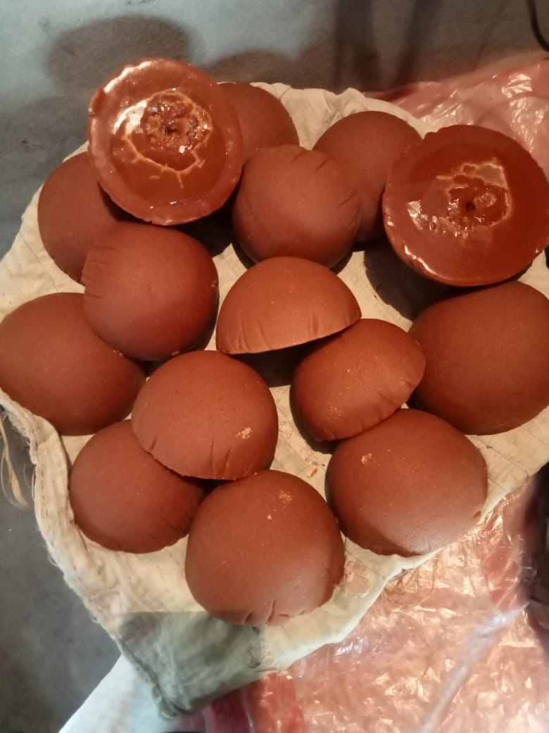 Date patali jaggery (খেজুরের গুড়)